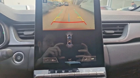 Renault Captur techno Eco-G 100cv (74 kW)