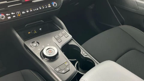 Kia Sportage 1.6 T-GDi HEV 176kW (239CV) Concept 4x2