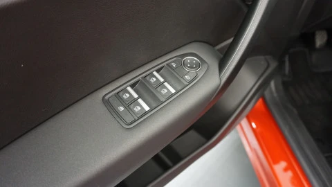 Renault Captur evolution Eco-G 100cv (74 kW)