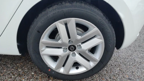 Renault Clio Evolution full hybrid E-Tech 145 (103Kw)