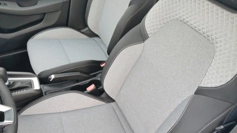 Renault Clio Evolution full hybrid E-Tech 145 (103Kw)