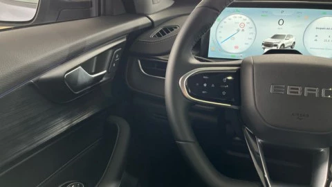 EBRO S400 1.5 DHE HEV Excellence CVT