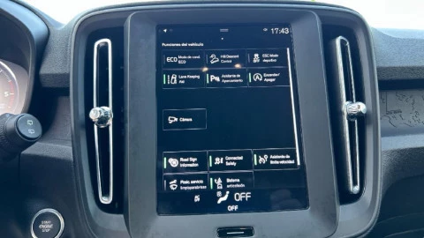 Volvo XC40 2.0 D3 Auto