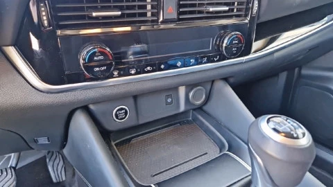 Nissan Qashqai DIG-T 103kW N-Connecta