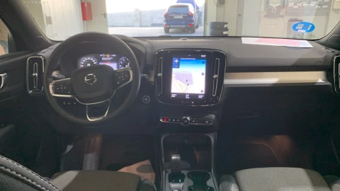 Volvo XC40 1.5 T4 Recharge PHEV Core Auto