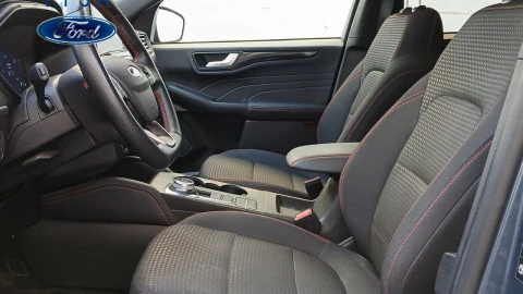 Ford Kuga ST-Line 2.5 Duratec PHEV 165kW Auto