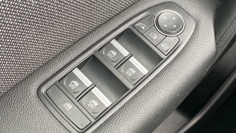 Renault Captur techno E-Tech full hybr.105 kW(145CV)