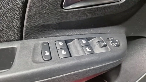 Opel Corsa 1.2T XHL 74kW (100CV) GS