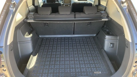 Mitsubishi Outlander 200 MPI Motion CVT 2WD 5 Plazas