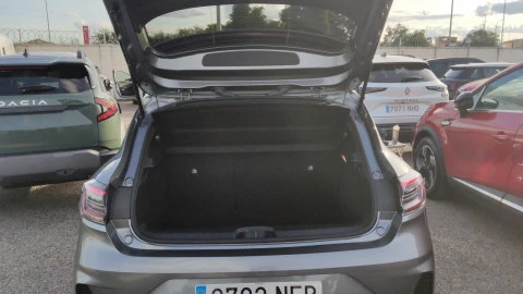 Renault Clio Techno full hybrid E-Tech 145 (103Kw)