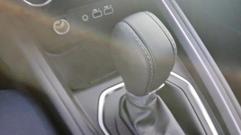 Renault Clio Techno full hybrid E-Tech 145 (103Kw)