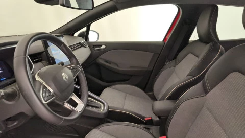 Renault Clio  E-TECH Full Hybrid Techno 105kW