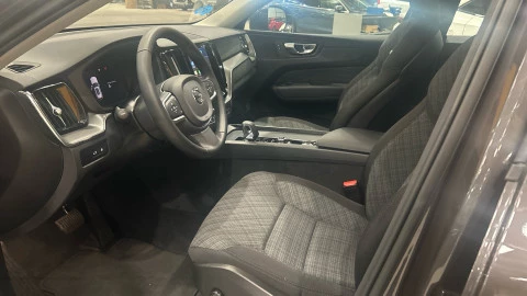 Volvo XC60 T6 Recharge Core AWD Auto 257 kW (350 CV)