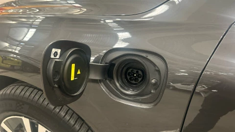 Volvo XC60 T6 Recharge Core AWD Auto 257 kW (350 CV)