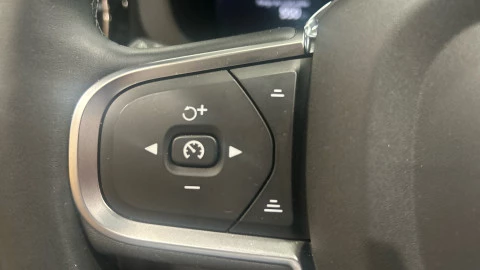 Volvo XC60 T6 Recharge Core AWD Auto 257 kW (350 CV)