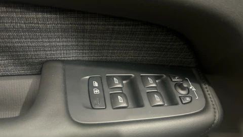 Volvo XC60 T6 Recharge Core AWD Auto 257 kW (350 CV)