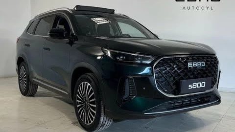 EBRO S800 1.6 TGDI Luxury 7 DCT
