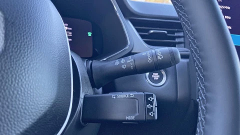 Renault Captur techno Eco-G 100cv (74 kW)