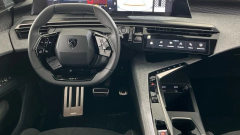 Peugeot 5008 Hybrid 1.2 107KW GT eDCS6