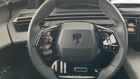 Peugeot 5008 Hybrid 1.2 107KW GT eDCS6