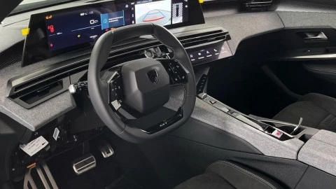 Peugeot 5008 Hybrid 1.2 107KW GT eDCS6