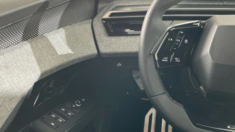 Peugeot 5008 Hybrid 1.2 107KW GT eDCS6