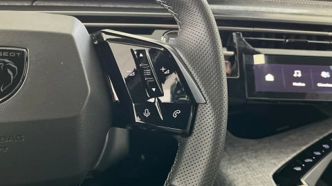 Peugeot 5008 Hybrid 1.2 107KW GT eDCS6