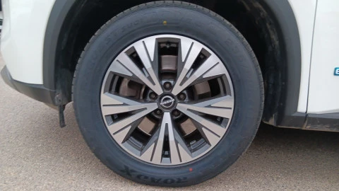 Nissan X-Trail 7pl 1.5 e-4ORCE 158kW 4x4 A/T Acenta