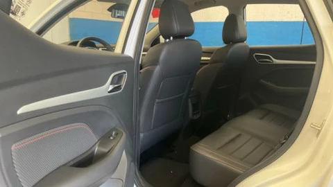 MG ZS 1.0T Luxury