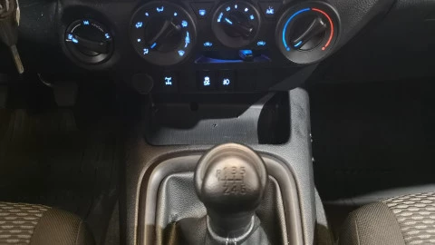 Toyota Hilux 2.4 D4D Cabina Doble GX