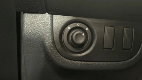 Dacia Sandero Ambiance 1.0 54kW (73CV)