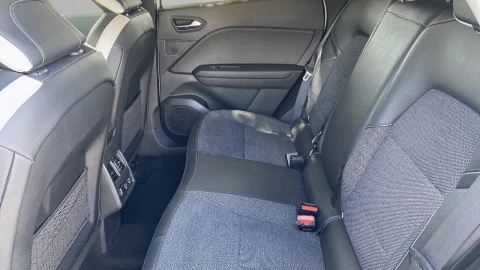 Renault Captur Zen TCe 140CV GPF Micro Híbrido