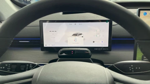 EBRO S800 1.5 TGDI PHEV Luxury E-CVT