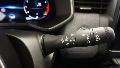 Renault Clio Techno TCe 90 (67kw)