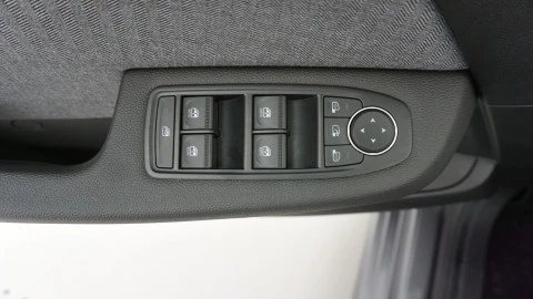 Renault Clio Techno TCe 90 (67kw)