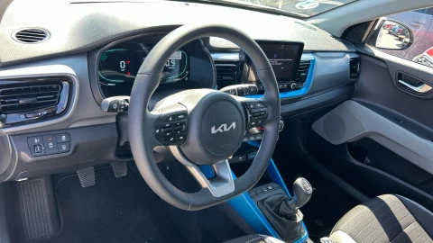 Kia Stonic 1.0 T-GDi 74kW MHEV MT Style Edition
