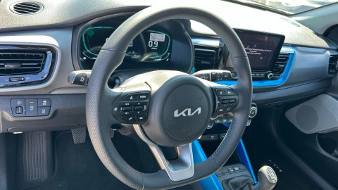 Kia Stonic 1.0 T-GDi 74kW MHEV MT Style Edition