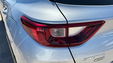 Kia Stonic 1.0 T-GDi 74kW MHEV MT Style Edition