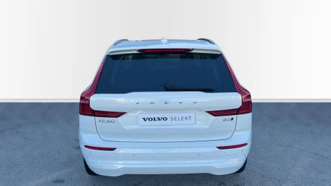 Volvo XC60 2.0 B5 G MHEV Core Auto AWD