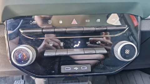 Dacia Spring Extreme Electric 48kW (65CV)