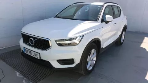 Volvo XC40 1.5 T2 Momentum Core Auto