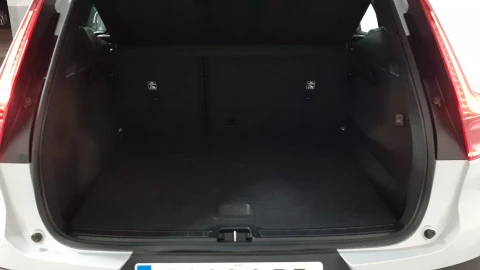 Volvo XC40 TODOTERRENO 2.0 D3 MOMENTUM 150 5P