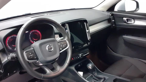 Volvo XC40 TODOTERRENO 2.0 D3 MOMENTUM 150 5P