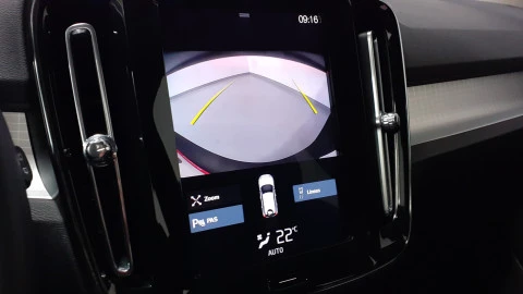 Volvo XC40 TODOTERRENO 2.0 D3 MOMENTUM 150 5P