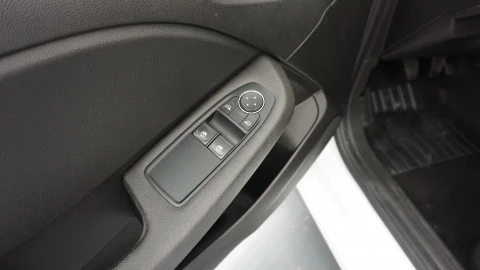 Renault Clio Intens Blue dCi 74kW (100CV)