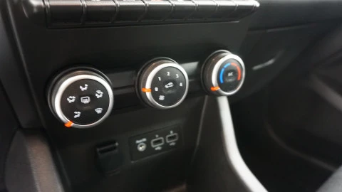 Renault Clio Intens Blue dCi 74kW (100CV)