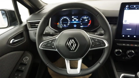 Renault Clio Techno TCe 90 (67kw)