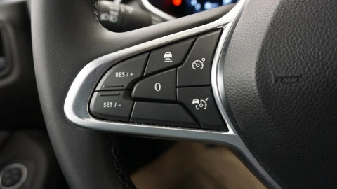 Renault Clio Techno TCe 90 (67kw)