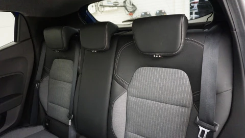 Renault Clio Techno TCe 90 (67kw)