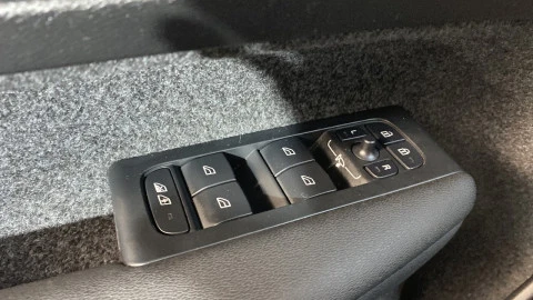 Volvo XC40 2.0 B3 G Core Auto